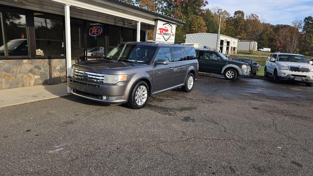 Thumbnail image of 2009 Ford Flex at NICKY AUTO LLC