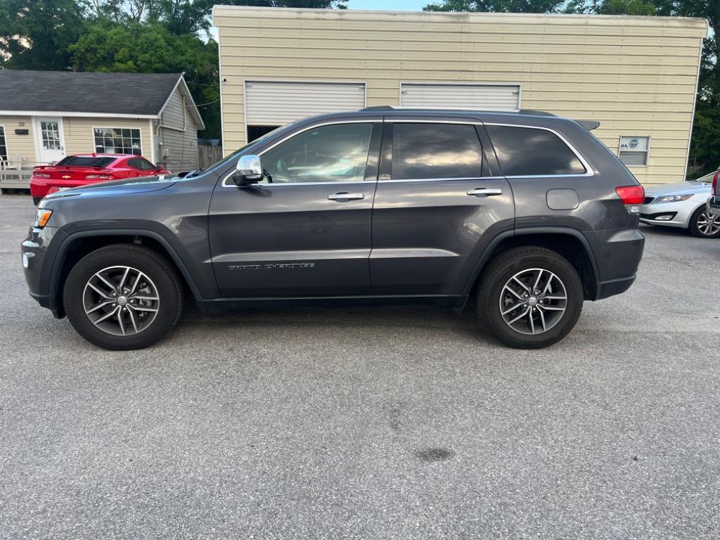 Thumbnail image of 2018 Jeep Grand Cherokee at MPH Auto Group