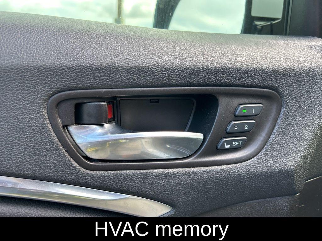 Thumbnail image of 2020 Acura MDX at Sunrise Volkswagen of Fort Pierce
