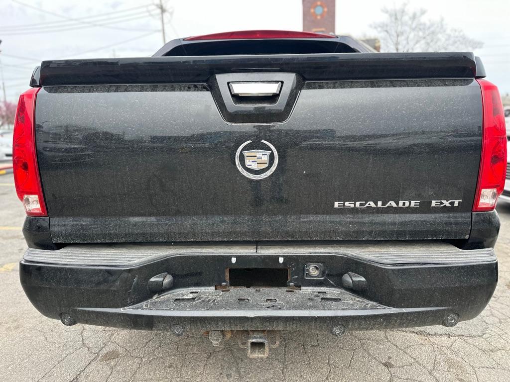 Thumbnail image of 2007 Cadillac Escalade EXT at NATIONAL AUTO SALES INC