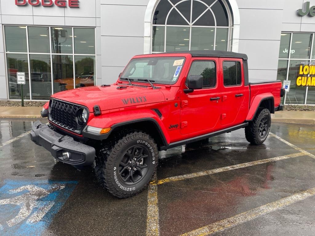Thumbnail image of 2024 Jeep Gladiator at Fredonia Chrysler, Dodge & Jeep