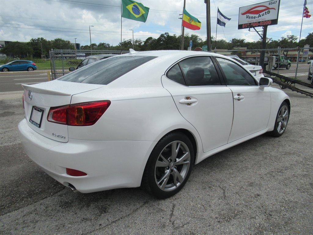 Thumbnail image of 2010 Lexus IS 250 at Vene-auto, Inc.
