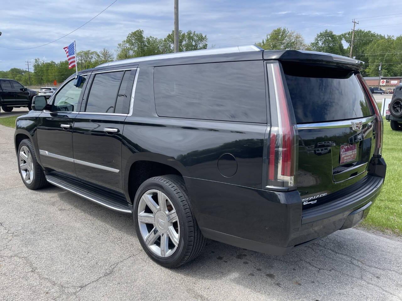 Thumbnail image of 2020 Cadillac Escalade ESV at Jeffs Northshore Auto