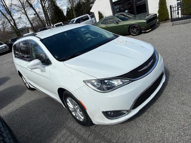 Thumbnail image of 2017 Chrysler Pacifica at Huntington Auto Mall