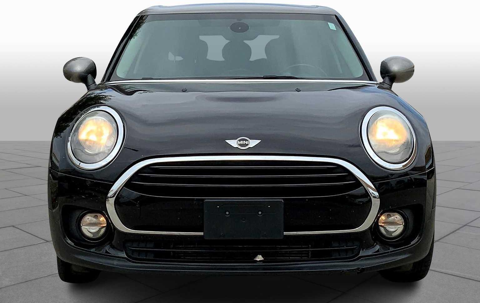 Thumbnail image of 2017 MINI Clubman at Bob Howard Hyundai