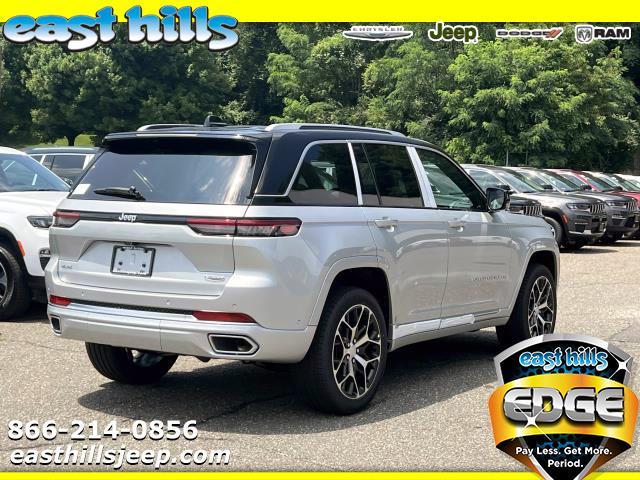 Thumbnail image of 2023 Jeep Grand Cherokee at East Hills Chrysler Jeep Dodge