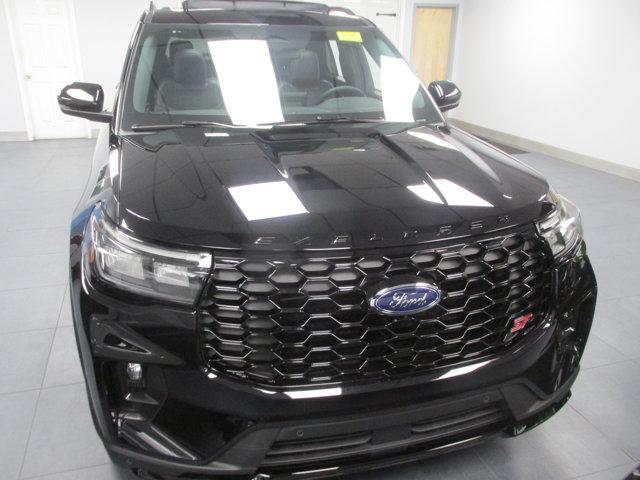 Thumbnail image of 2025 Ford Explorer at Dunphy Ford - NEW