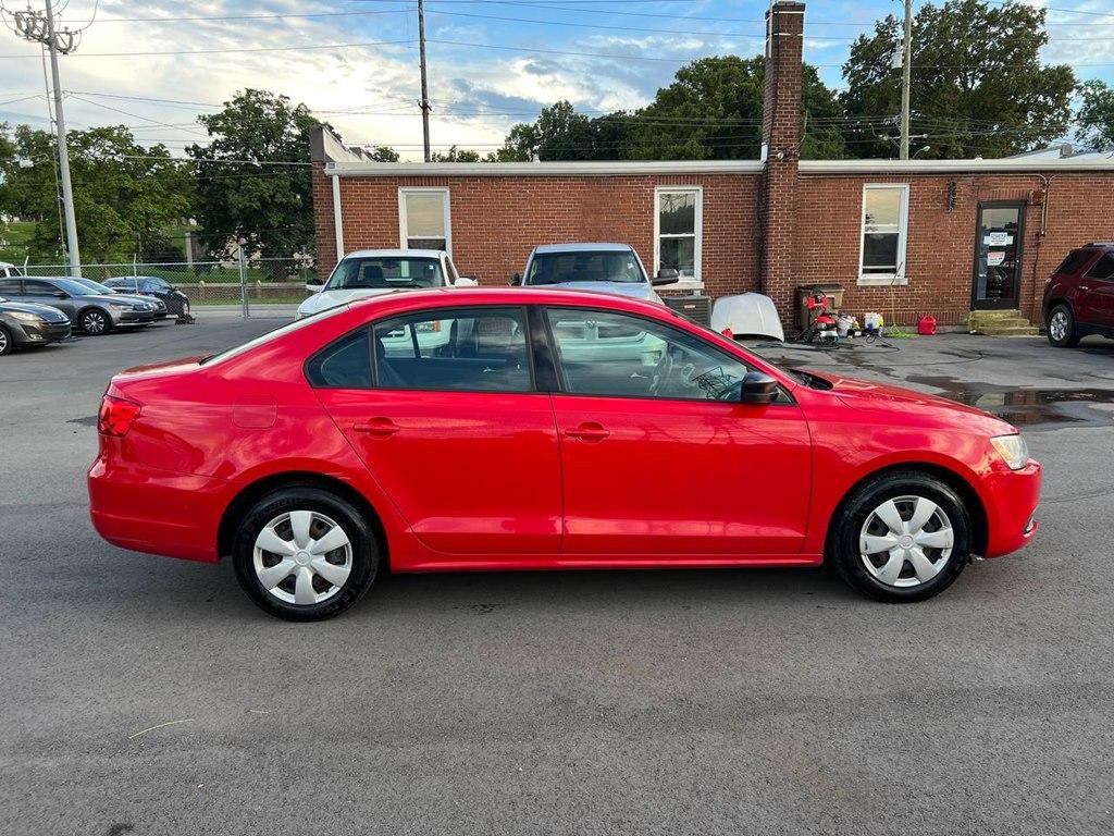 Thumbnail image of 2013 Volkswagen Jetta at MASTER CARS INC