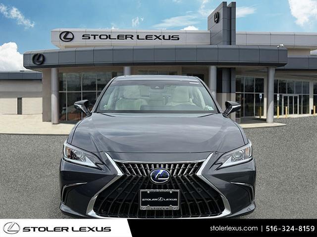 Thumbnail image of 2022 Lexus ES 300h at Stoler Lexus