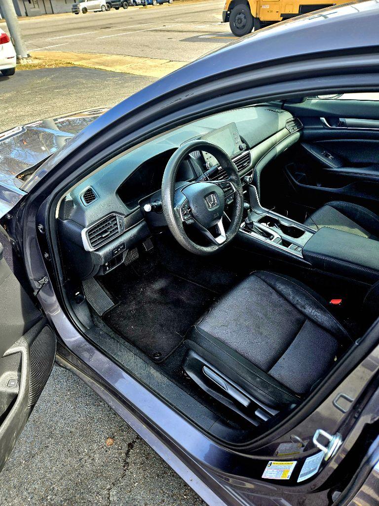 Thumbnail image of 2019 Honda Accord at DAD'S AUTO SALES