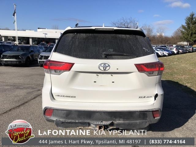 Thumbnail image of 2018 Toyota Highlander at LaFontaine Kia