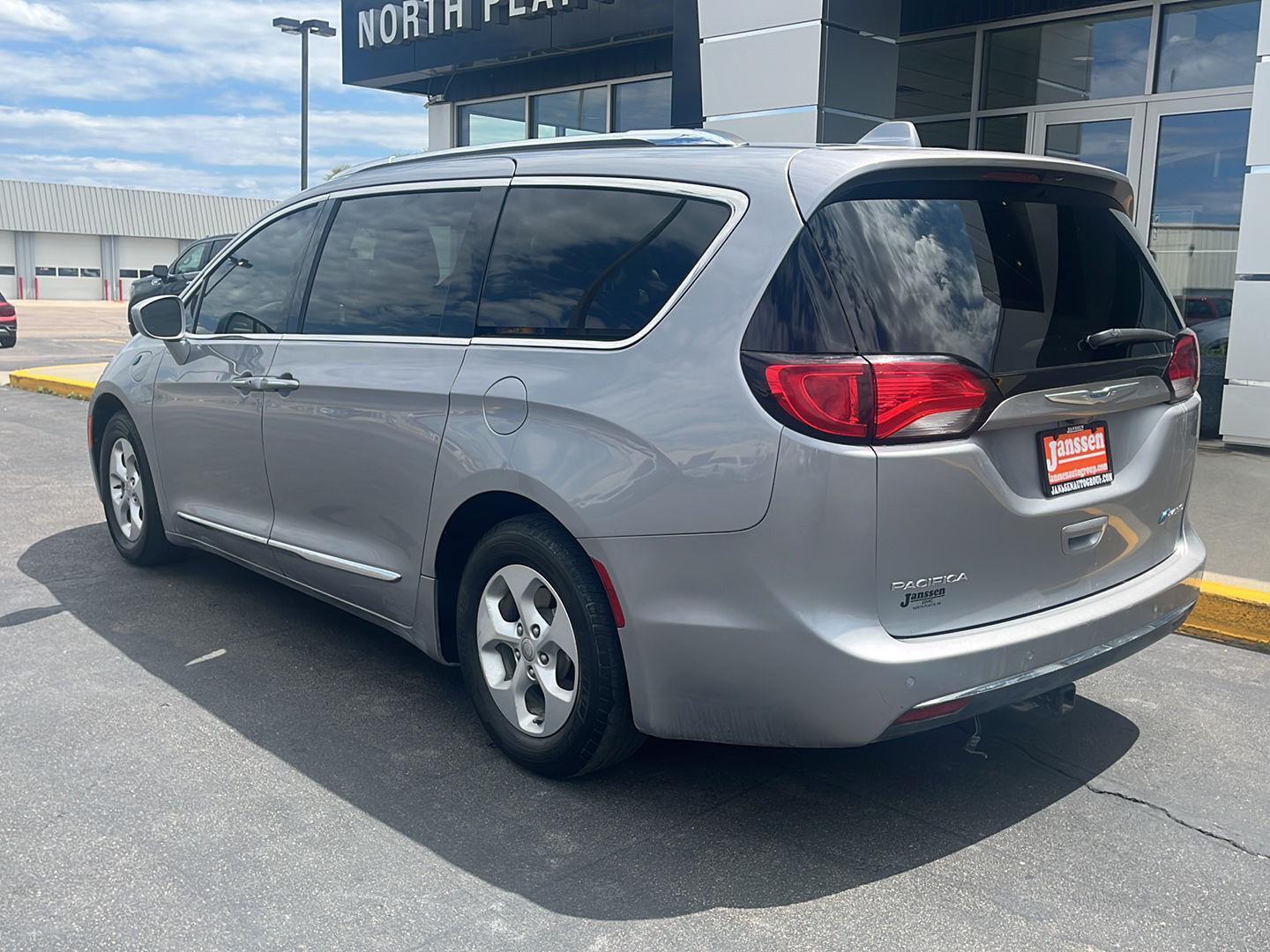 Thumbnail image of 2018 Chrysler Pacifica Hybrid at Janssen Buick GMC
