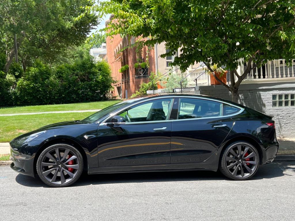 Thumbnail image of 2020 Tesla Model 3 at ATL Midtown Auto