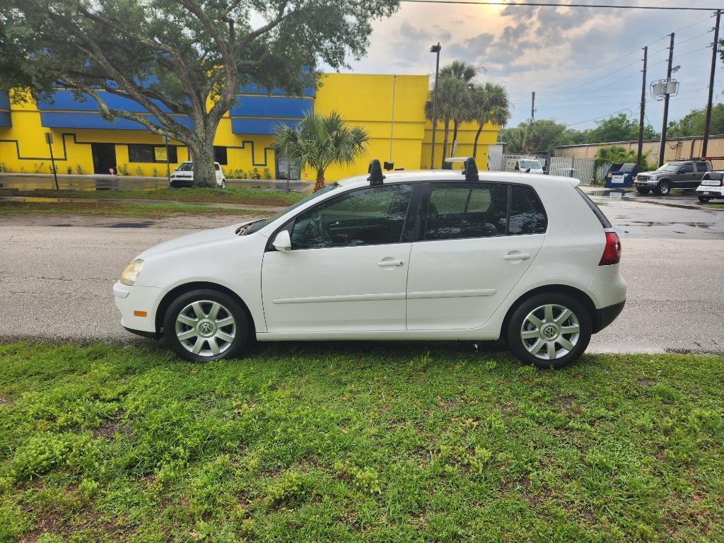 Thumbnail image of 2009 Volkswagen Rabbit at Best Auto Exchange