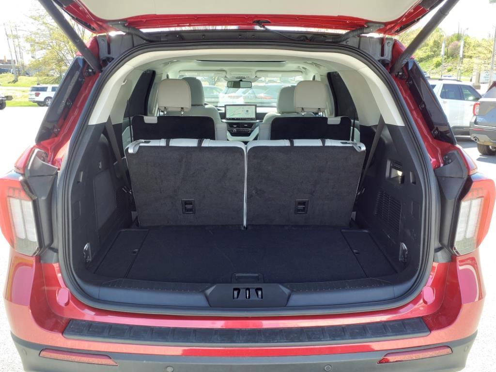 Thumbnail image of 2025 Ford Explorer at Empire Ford