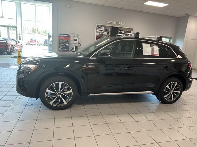 Thumbnail image of 2024 Audi Q5 at Serpentini Chevrolet of Willoughby