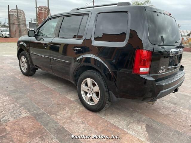 Thumbnail image of 2011 Honda Pilot at Panther Motors, Inc.