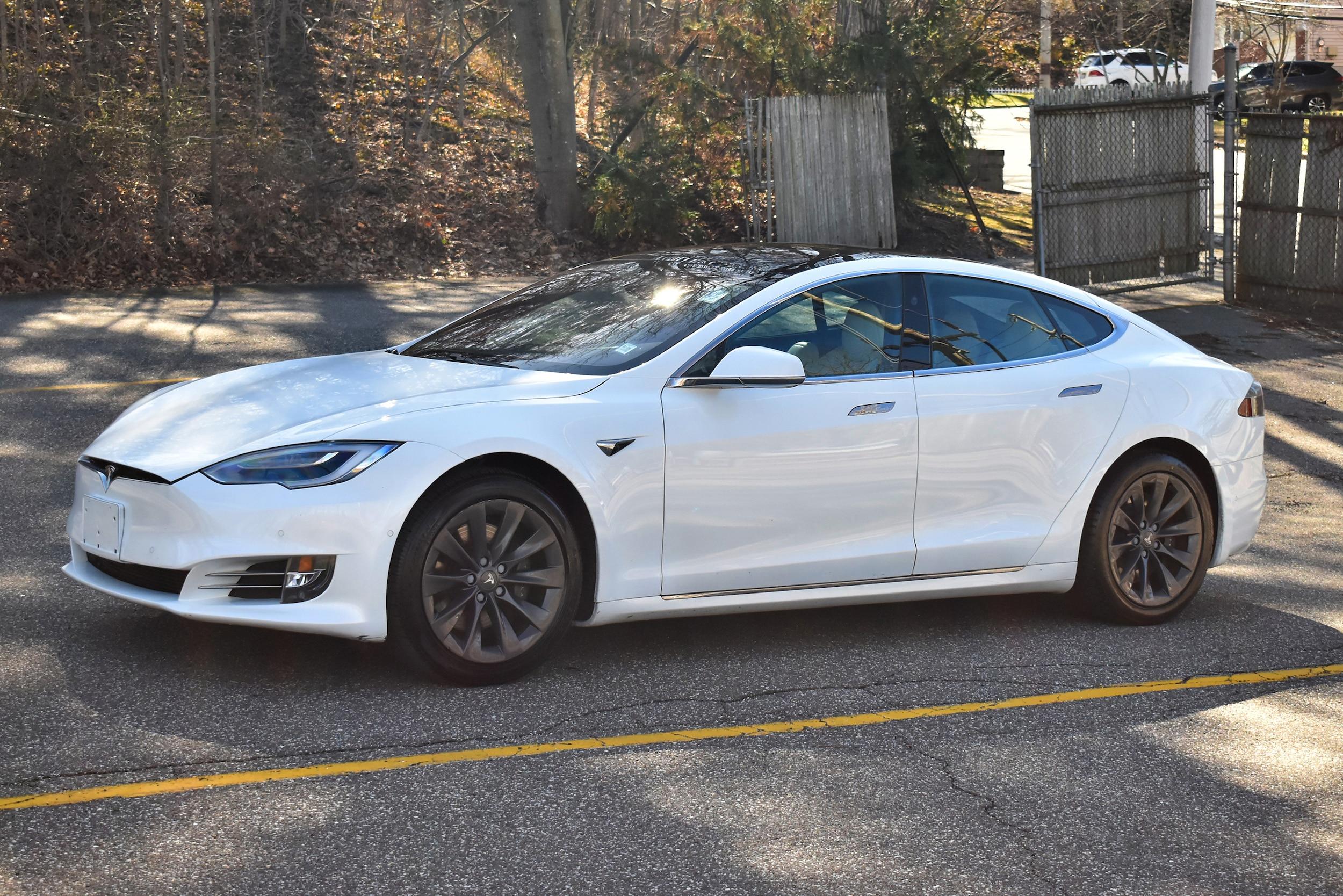 Thumbnail image of 2020 Tesla Model S at Import Masters