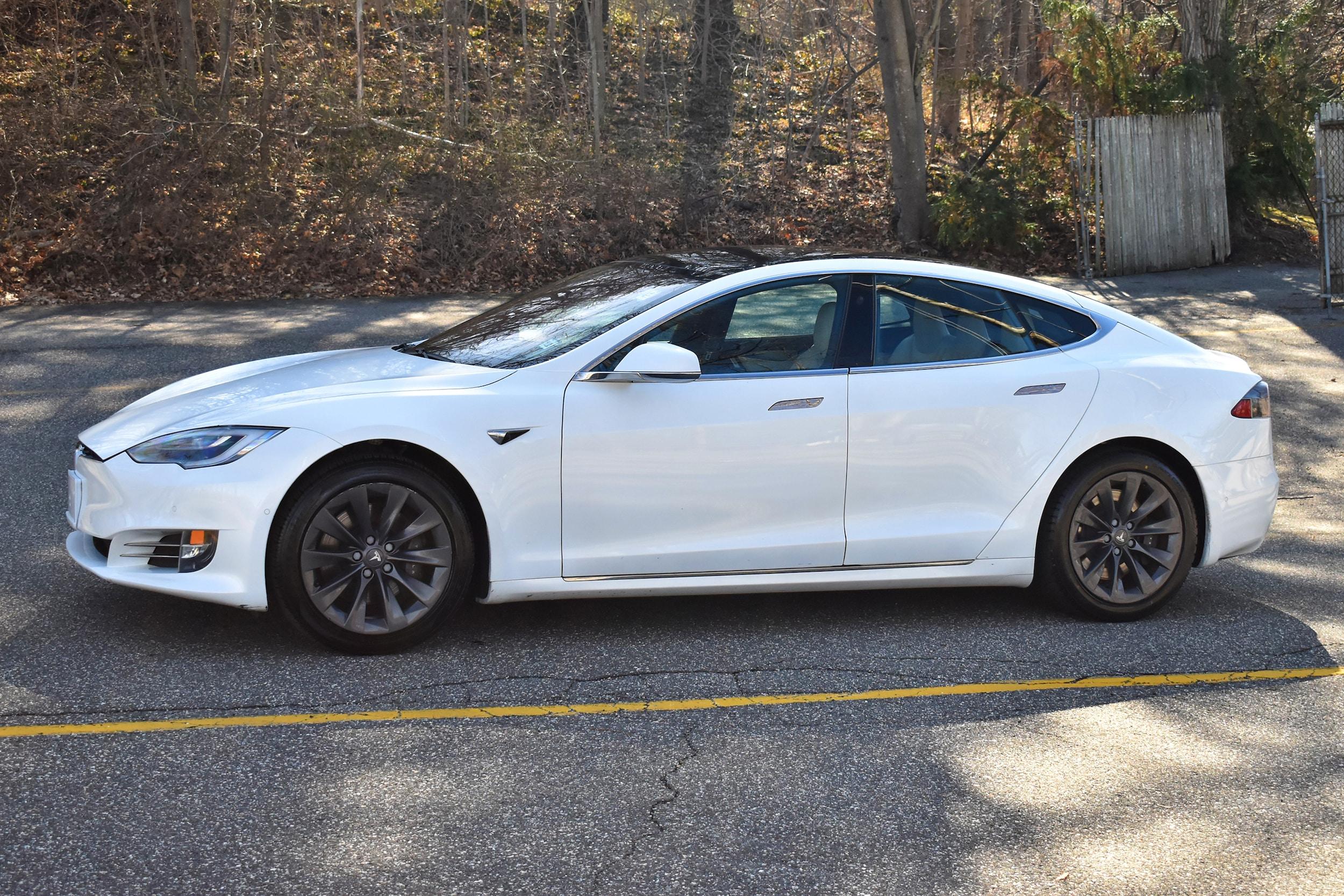Thumbnail image of 2020 Tesla Model S at Import Masters
