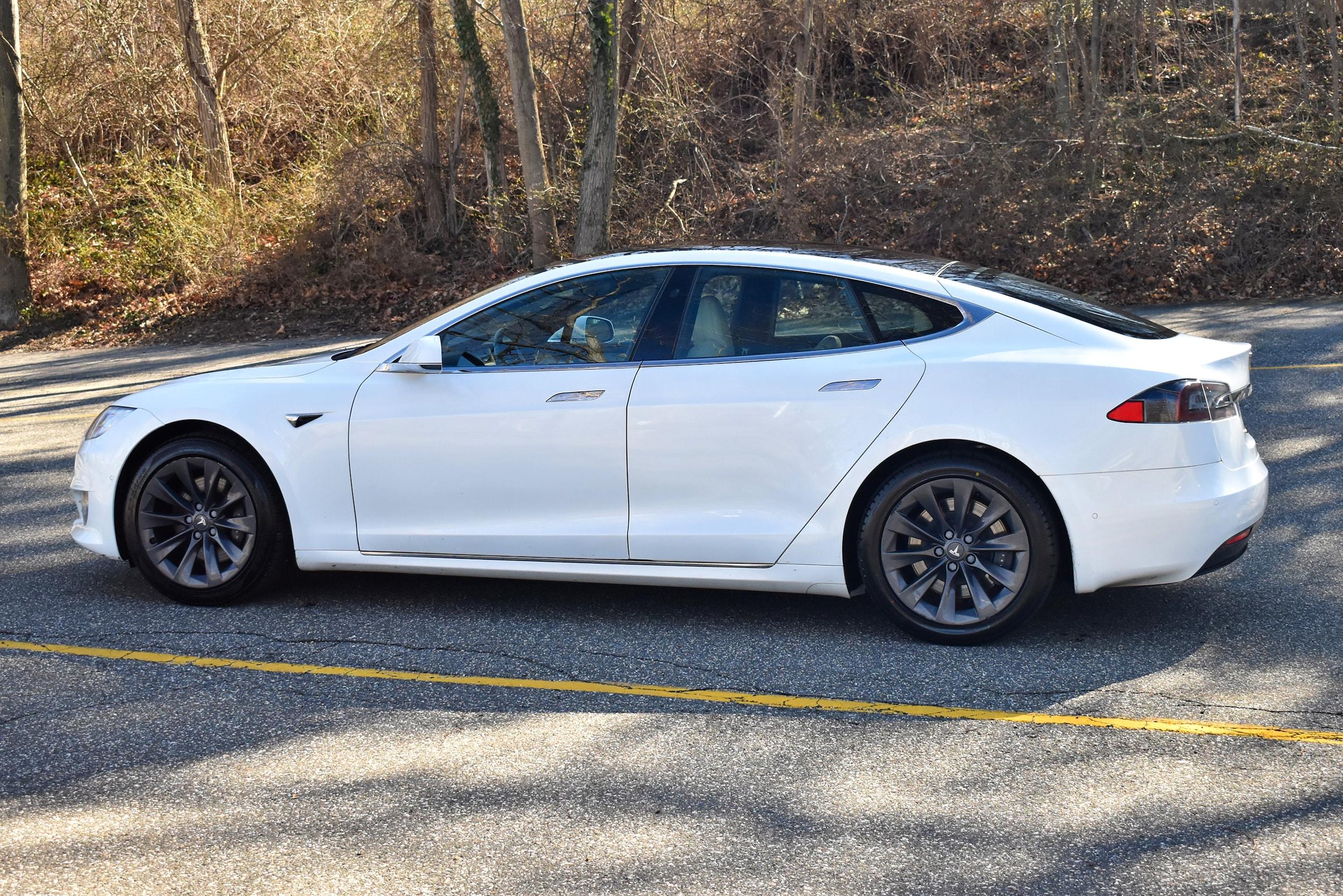 Thumbnail image of 2020 Tesla Model S at Import Masters