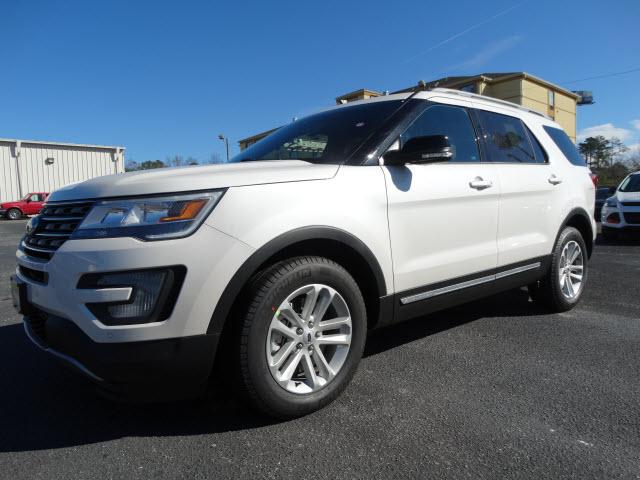 Thumbnail image of 2016 Ford Explorer at Autonation Ford Lincoln Auburn