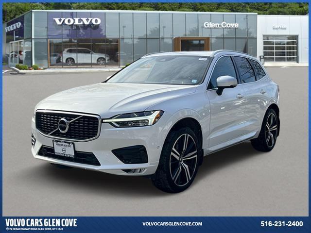 Thumbnail image of 2025 Volvo XC40 at Glen Cove Volvo