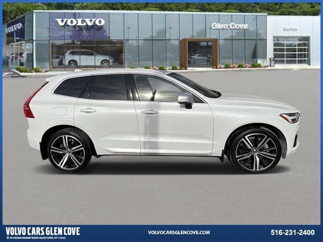 Thumbnail image of 2025 Volvo XC40 at Glen Cove Volvo