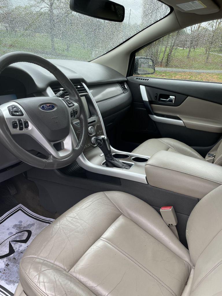 Thumbnail image of 2013 Ford Edge at DHW AUTOMOTIVE LLC