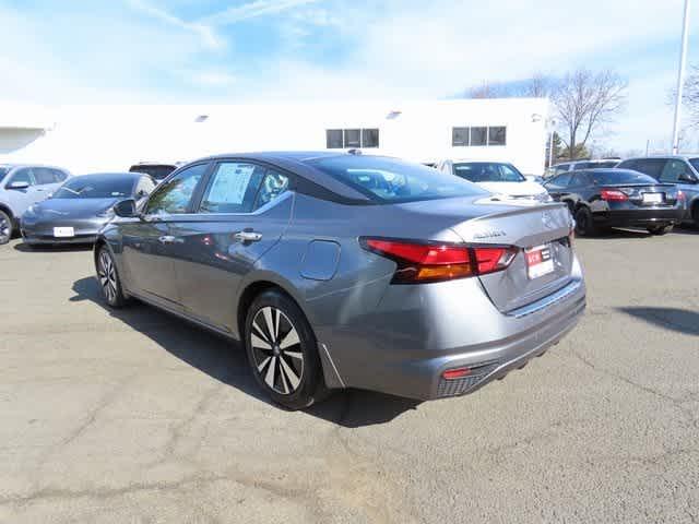 Thumbnail image of 2021 Nissan Altima at DCH Honda of Nanuet