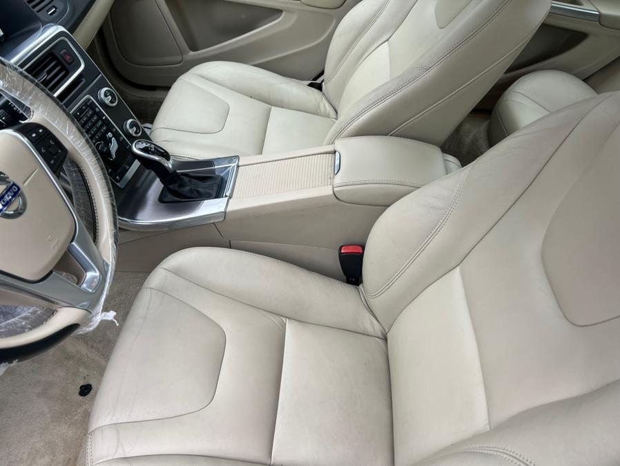Thumbnail image of 2015 Volvo S60 at Automax of Yonkers Llc