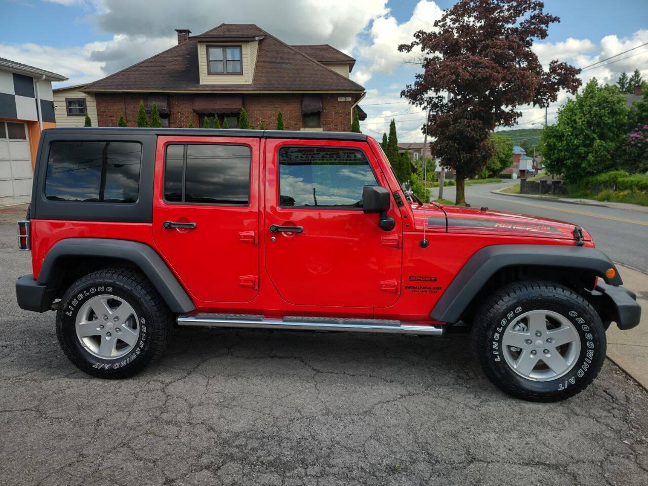 Thumbnail image of 2016 Jeep Wrangler Unlimited at Babo's Motors Inc.