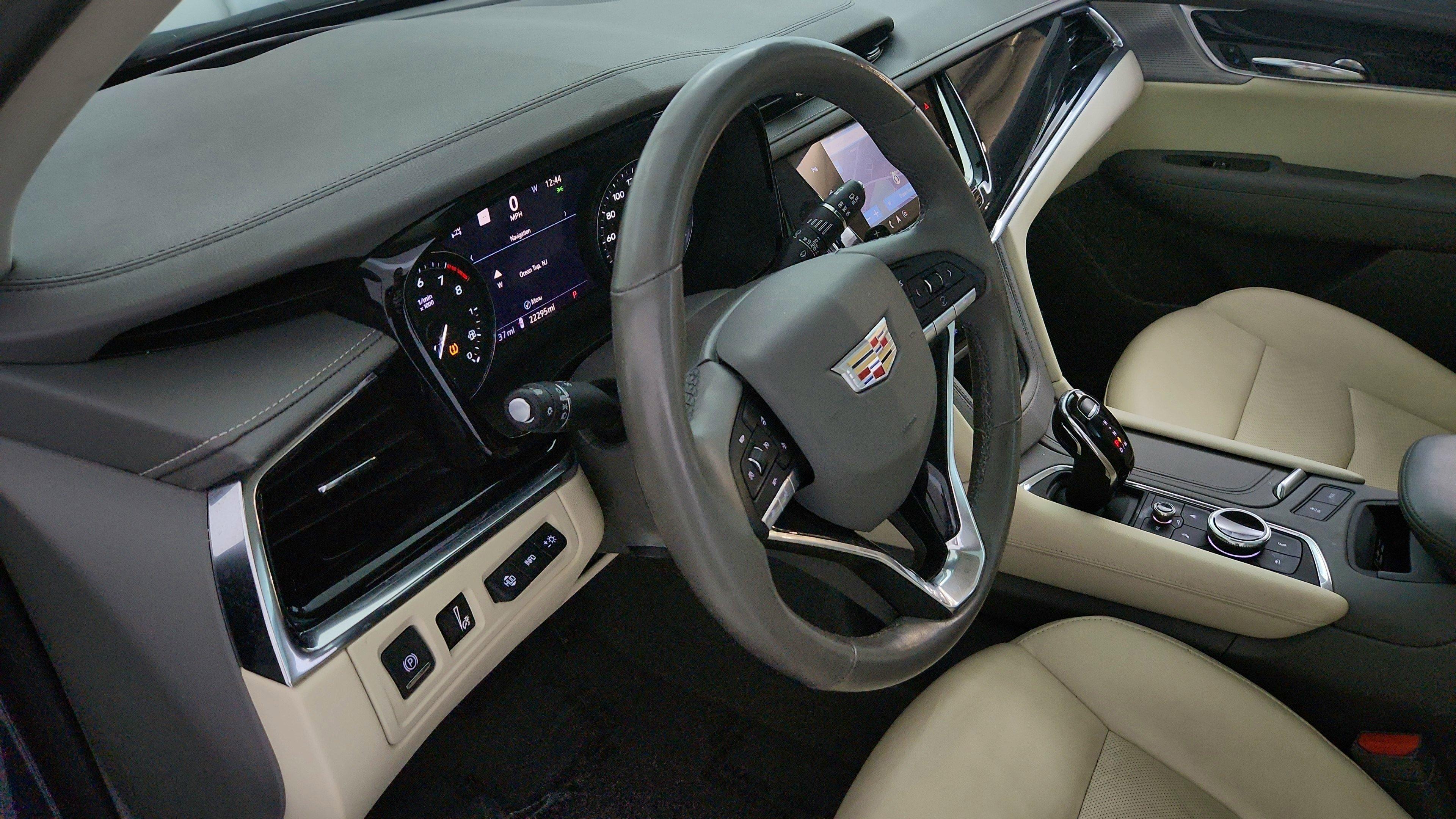 Thumbnail image of 2020 Cadillac XT6 at Maserati & Alfa Romeo of Monmouth