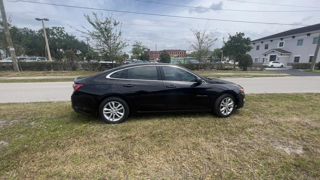 Thumbnail image of 2020 Chevrolet Malibu at Mon’s Auto Sales Inc.