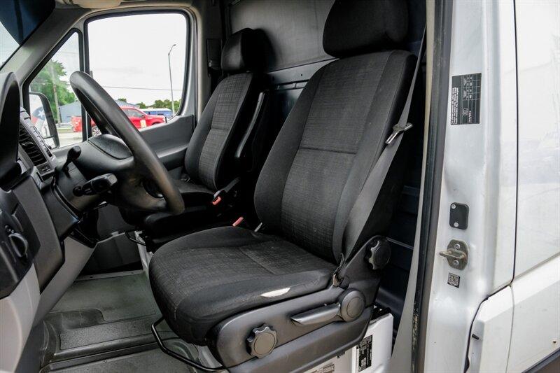 Thumbnail image of 2017 Mercedes-Benz Sprinter at Global Carz