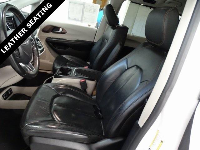 Thumbnail image of 2019 Chrysler Pacifica at Johnson Dodge Chrysler Jeep