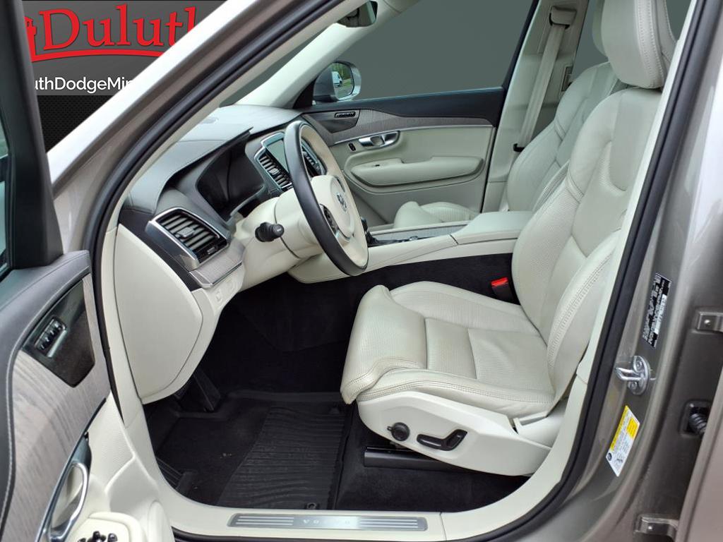 Thumbnail image of 2022 Volvo XC90 at Duluth Chrysler Dodge Jeep Ram
