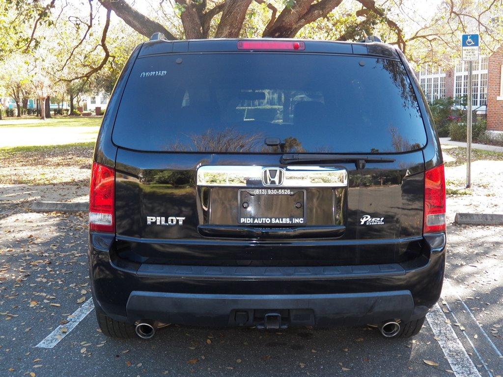 Thumbnail image of 2010 Honda Pilot at Pidi Auto Sales, Inc