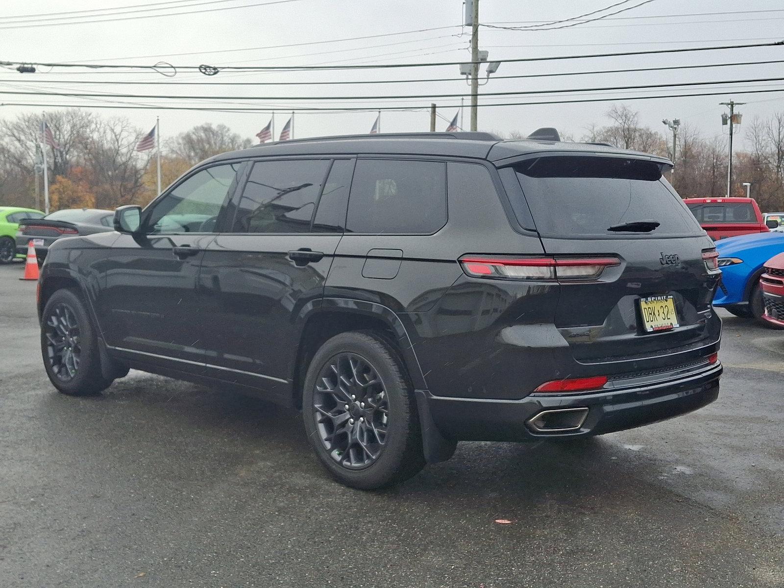 Thumbnail image of 2024 Jeep Grand Cherokee L at Spirit Chrysler Dodge Jeep