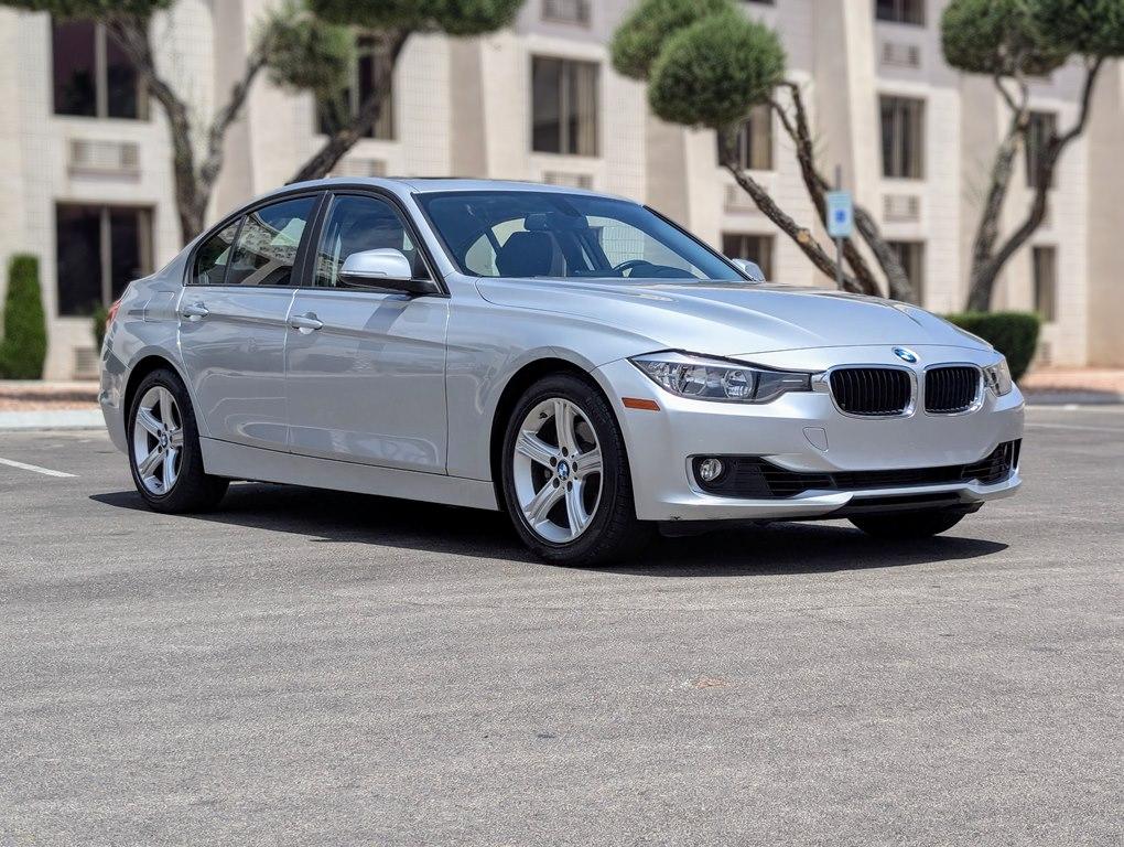 Thumbnail image of 2013 BMW 3 Series at DIVINE MOTORS