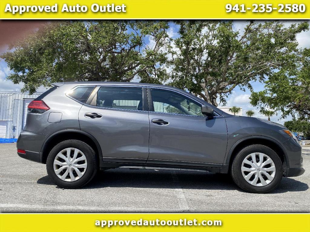 Thumbnail image of 2017 Nissan Rogue at Approved Auto Outlet, Inc.