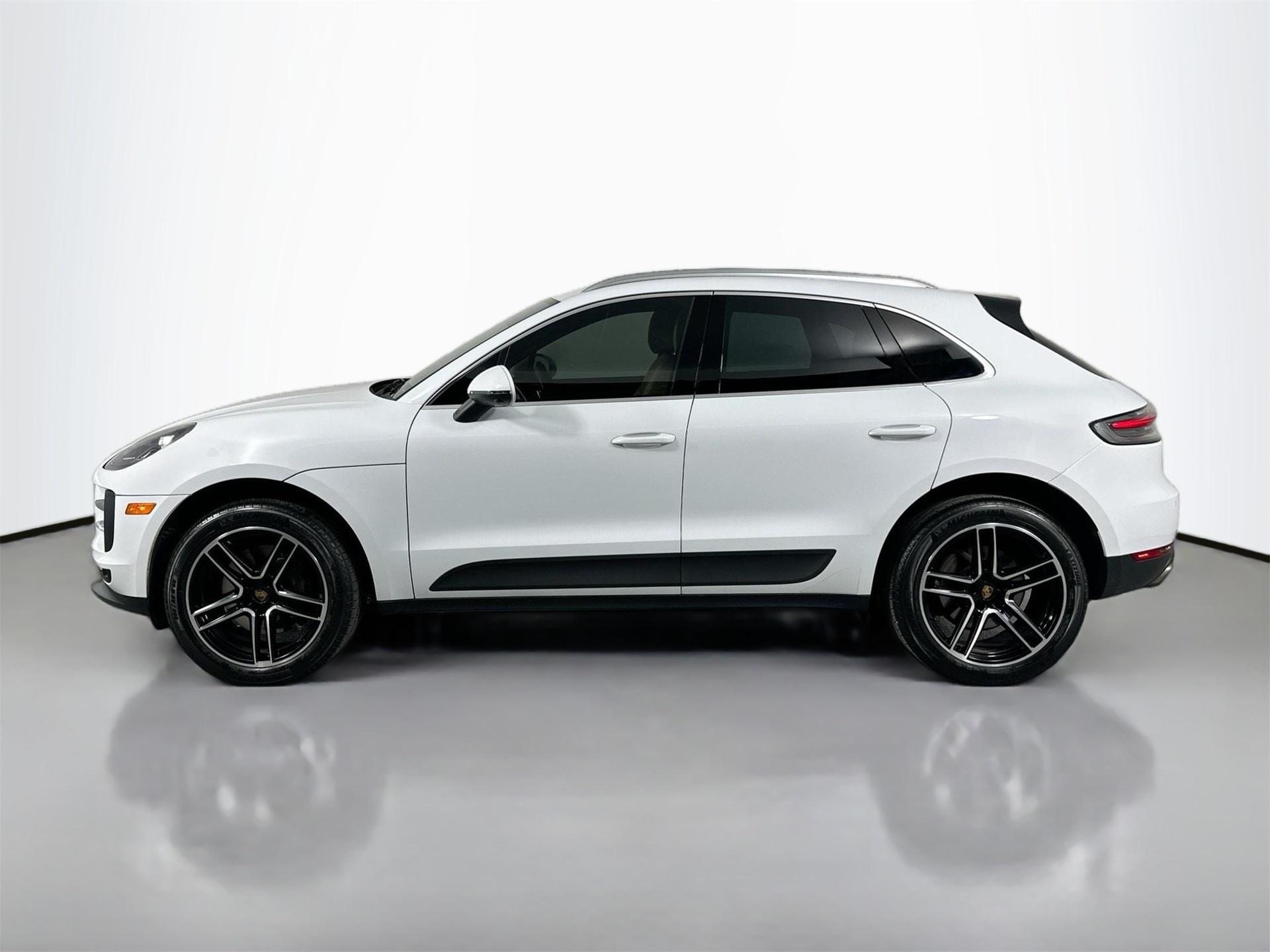 Thumbnail image of 2021 Porsche Macan at Autobahn Porsche Fort Worth