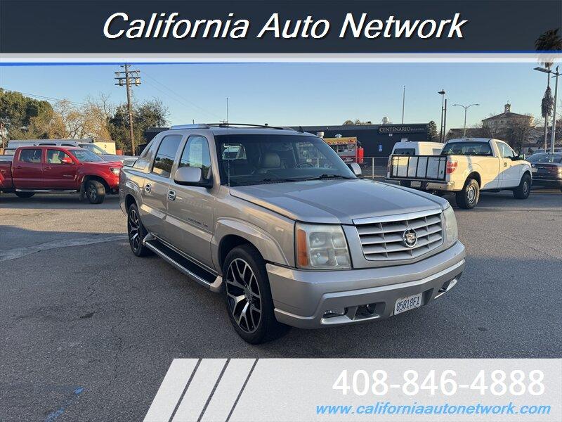 Thumbnail image of 2006 Cadillac Escalade EXT at CALIFORNIA AUTO NETWORK LLC