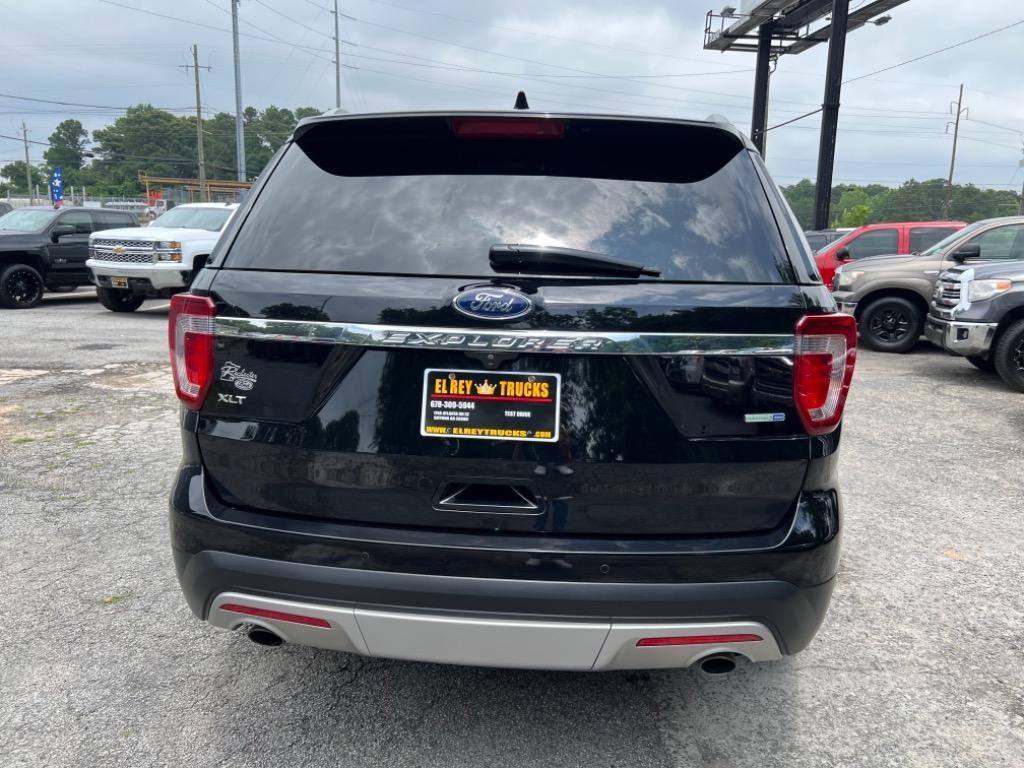 Thumbnail image of 2016 Ford Explorer at El Rey Trucks