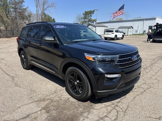 Thumbnail image of 2020 Ford Explorer at Golling Chrysler Dodge Jeep Ram