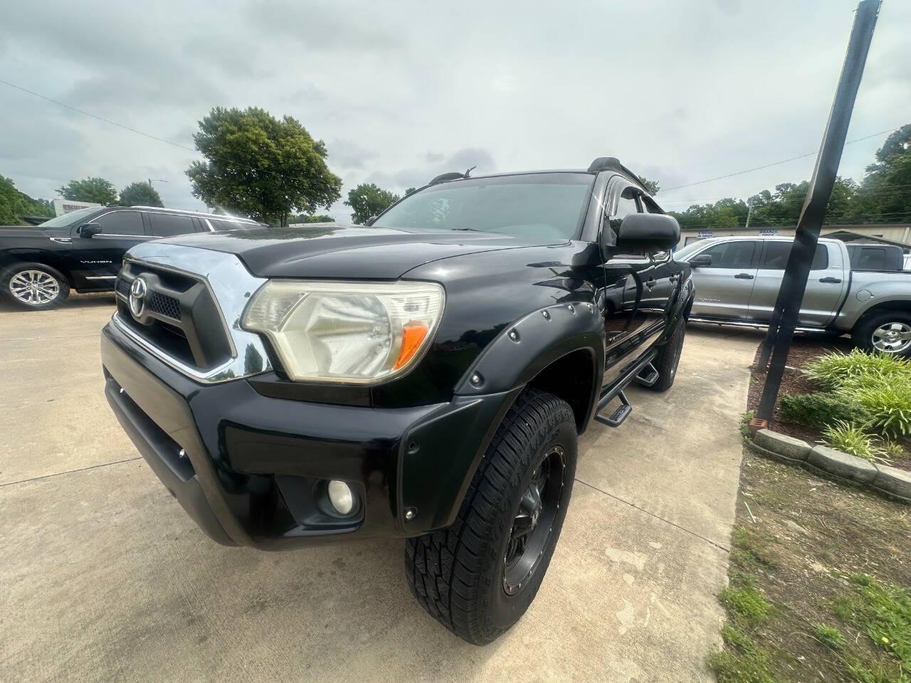 Thumbnail image of 2012 Toyota Tacoma at Van 2 Auto Sales Inc.