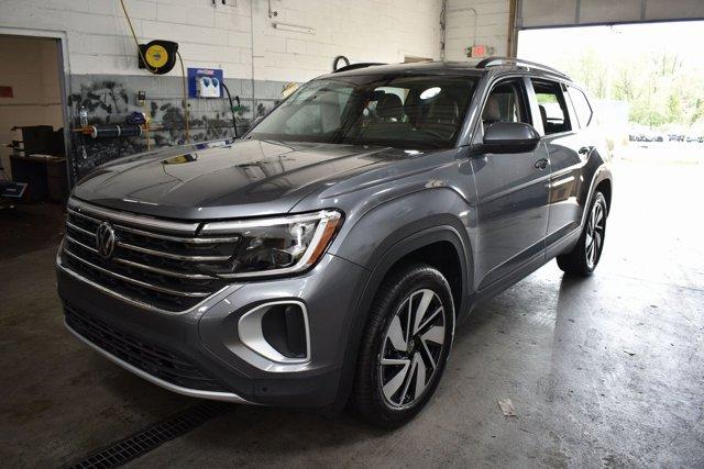 Thumbnail image of 2024 Volkswagen Atlas at Car Vision Inc.