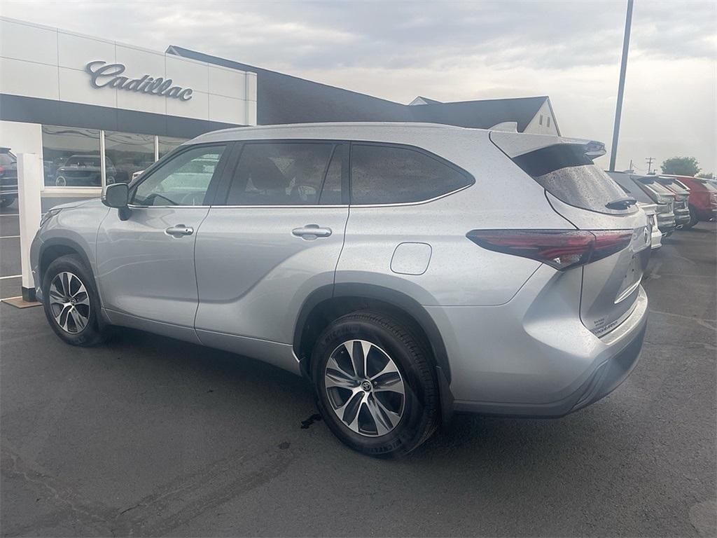 Thumbnail image of 2024 Toyota Highlander at Miracle Buick GMC Cadillac of Kutztown
