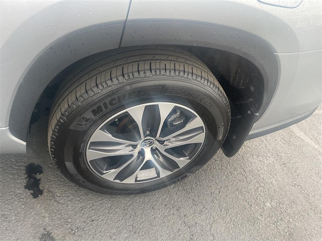 Thumbnail image of 2024 Toyota Highlander at Miracle Buick GMC Cadillac of Kutztown