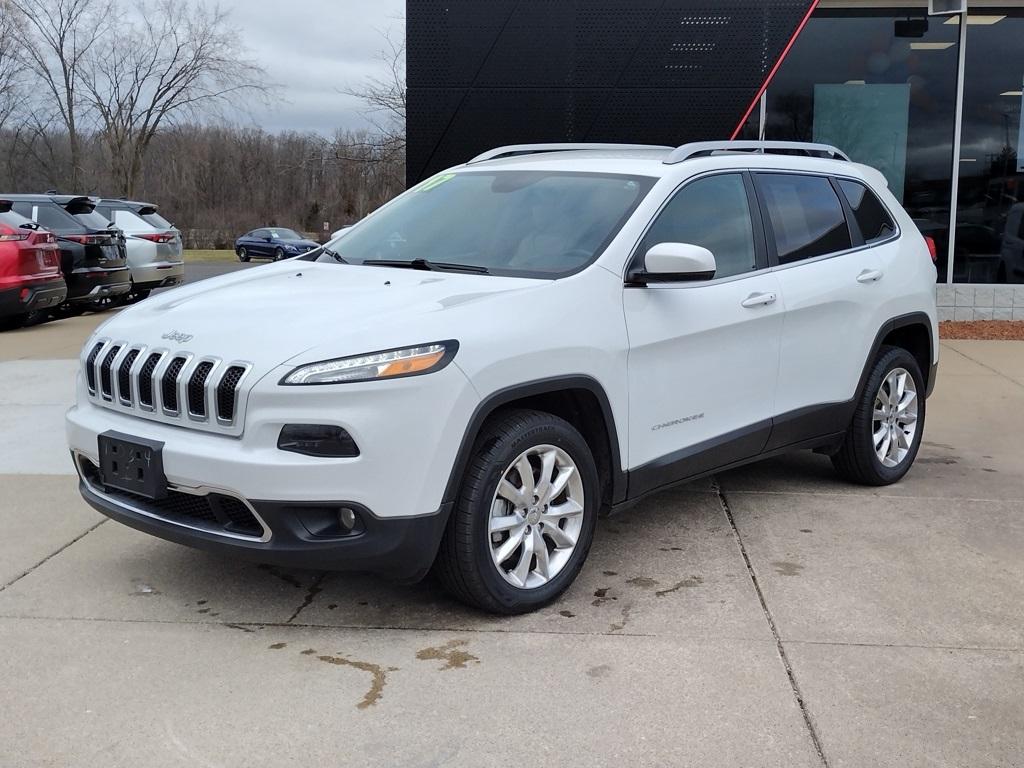 Thumbnail image of 2017 Jeep Cherokee at Grand Blanc Mitsubishi
