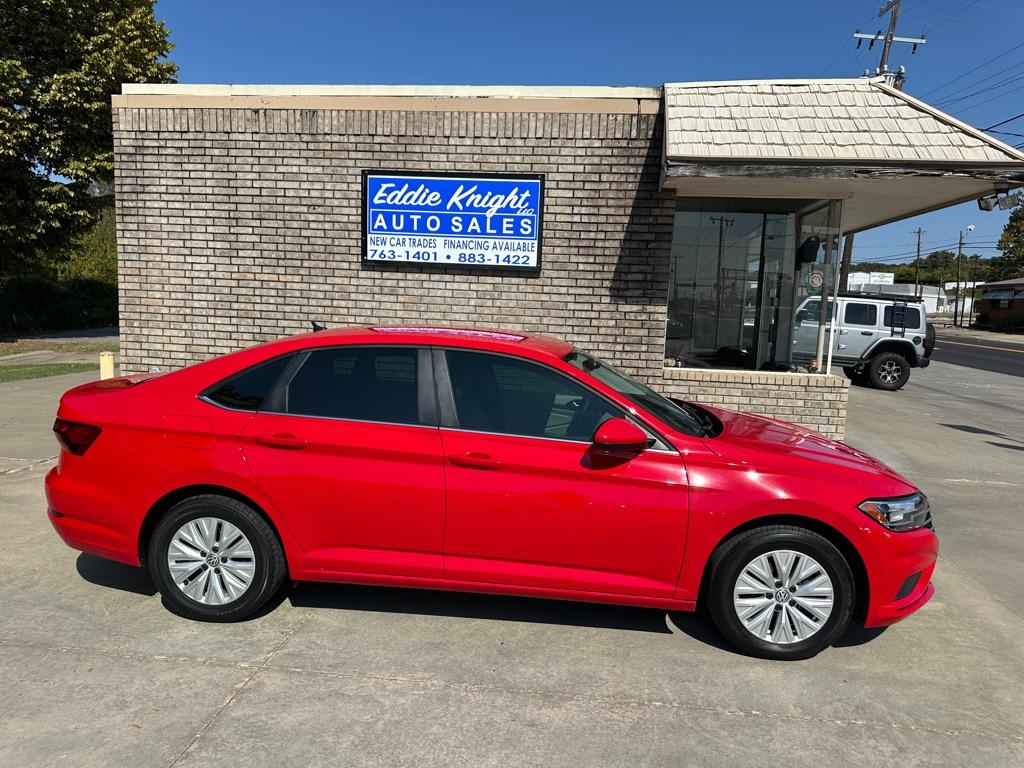 Thumbnail image of 2019 Volkswagen Jetta at EDDIE KNIGHT AUTO SALES